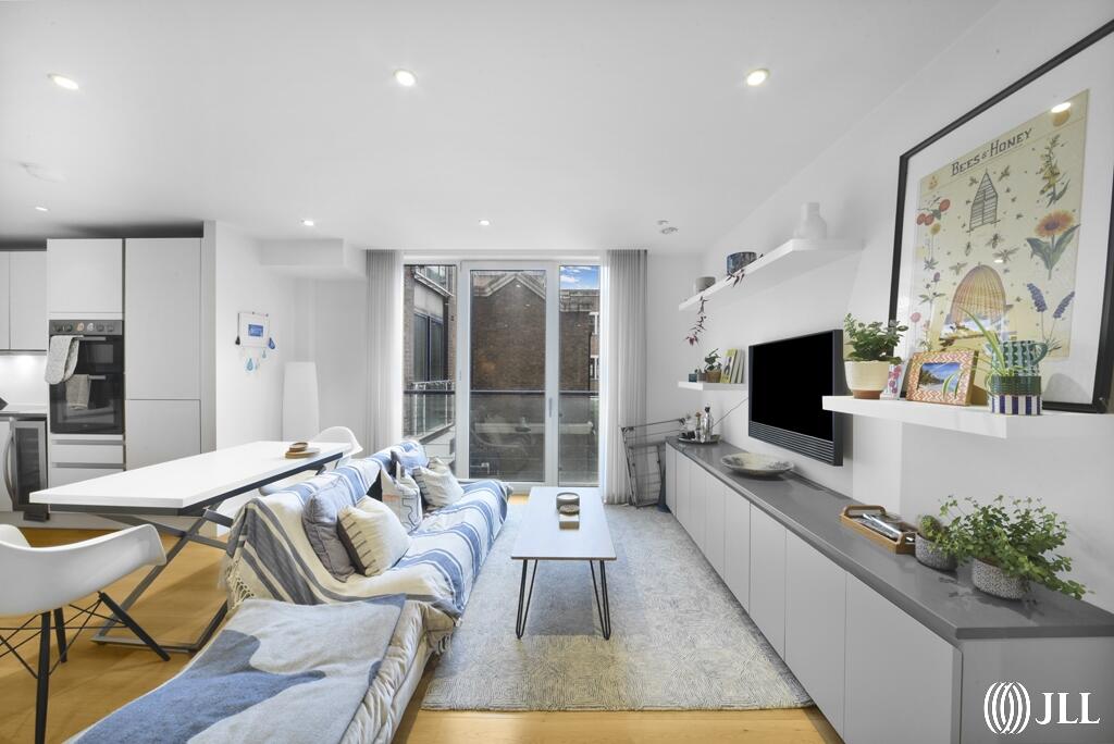 2 bed Apartment for rent in London. From JLL - Battersea