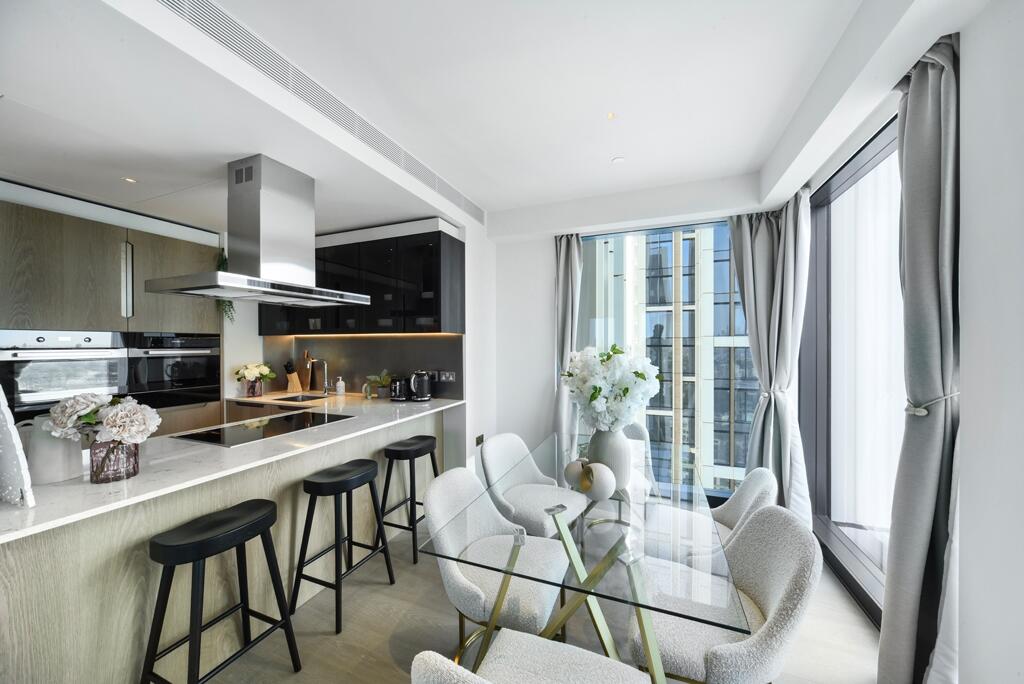 3 bed Apartment for rent in Clapham. From JLL - Battersea