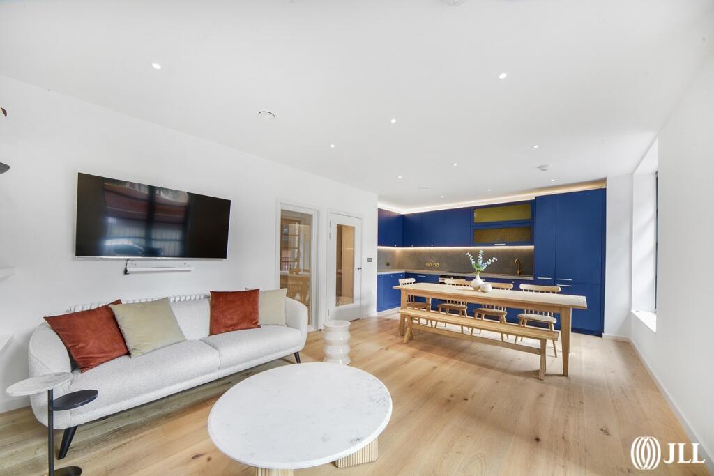 3 bed Town House for rent in Poplar. From JLL - Canary Wharf