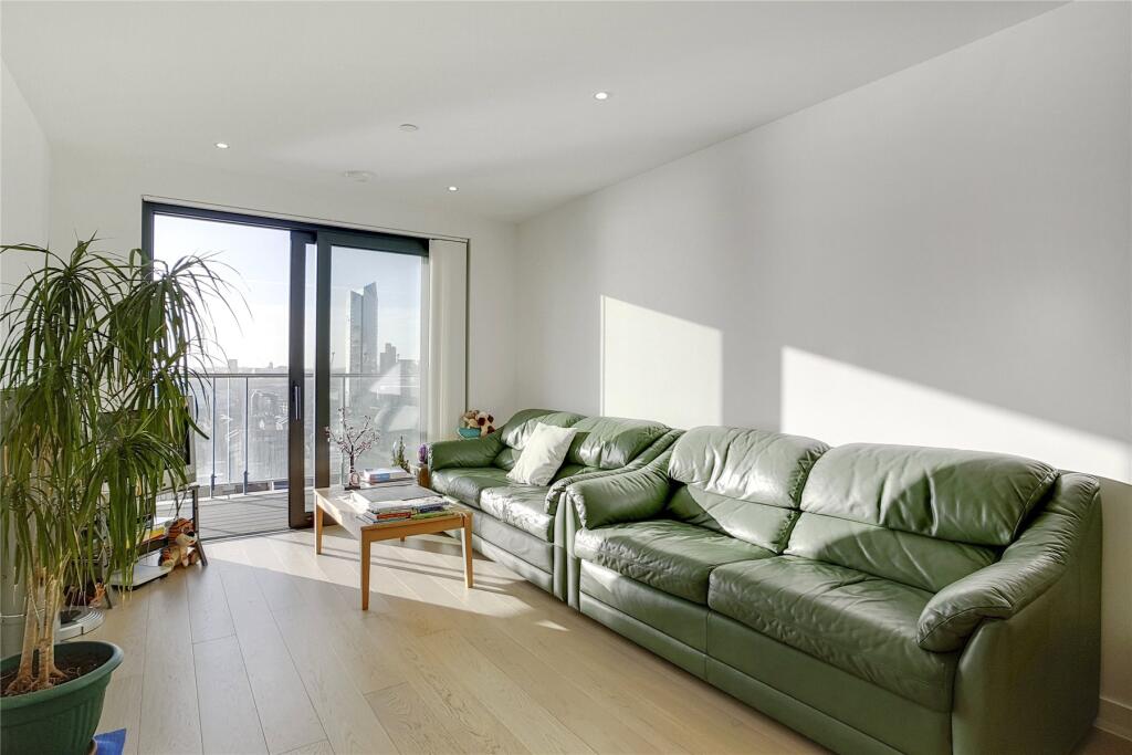 1 bed Apartment for rent in Poplar. From JLL - Canary Wharf