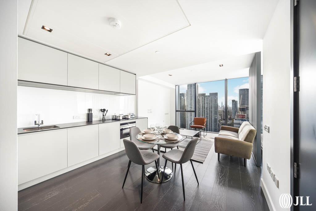 4 bed Apartment for rent in Poplar. From JLL - Canary Wharf 4 bed Apartment for rent in Poplar. From JLL - Canary Wharf