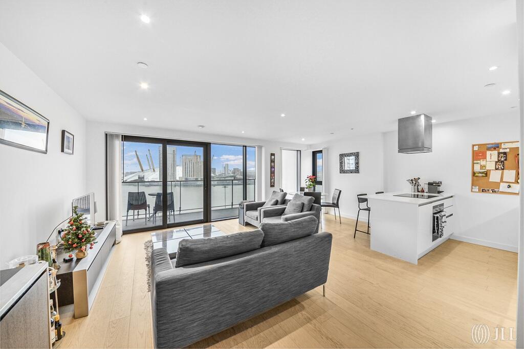 3 bed Apartment for rent in Poplar. From JLL - Canary Wharf