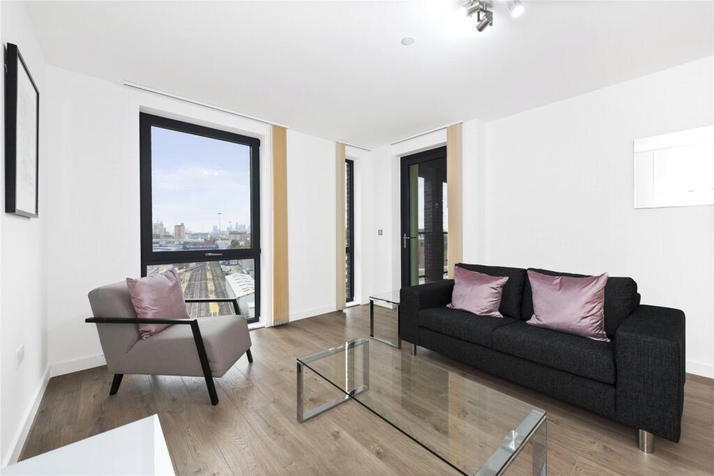 1 bed Apartment for rent in Poplar. From JLL - Canary Wharf