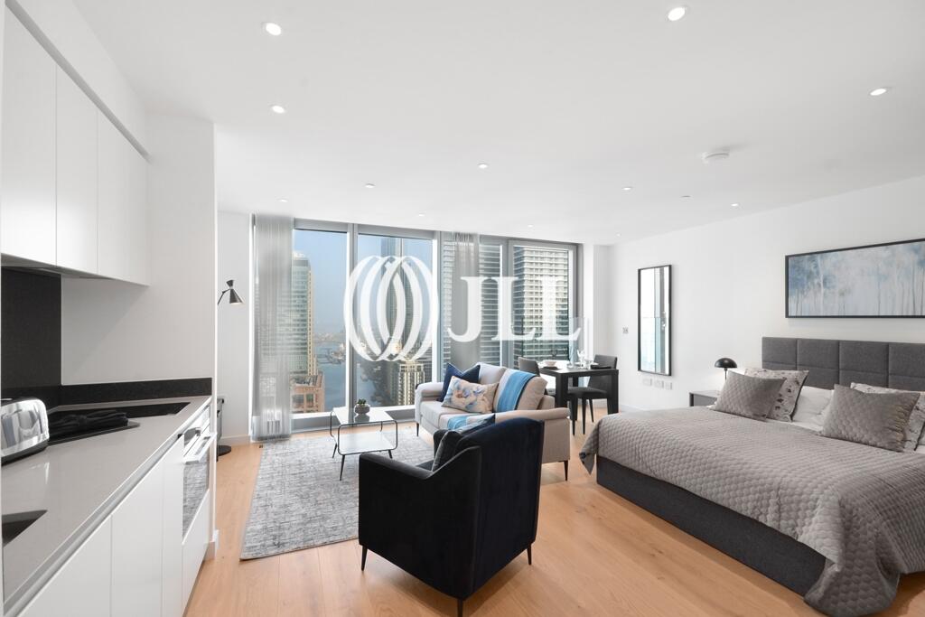 4 bed 1st Floor Flat for rent in Poplar. From JLL - Canary Wharf