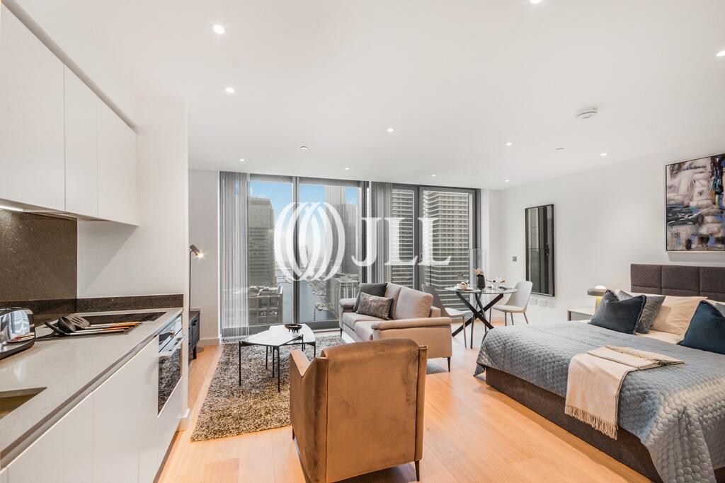 4 bed 1st Floor Flat for rent in Poplar. From JLL - Canary Wharf