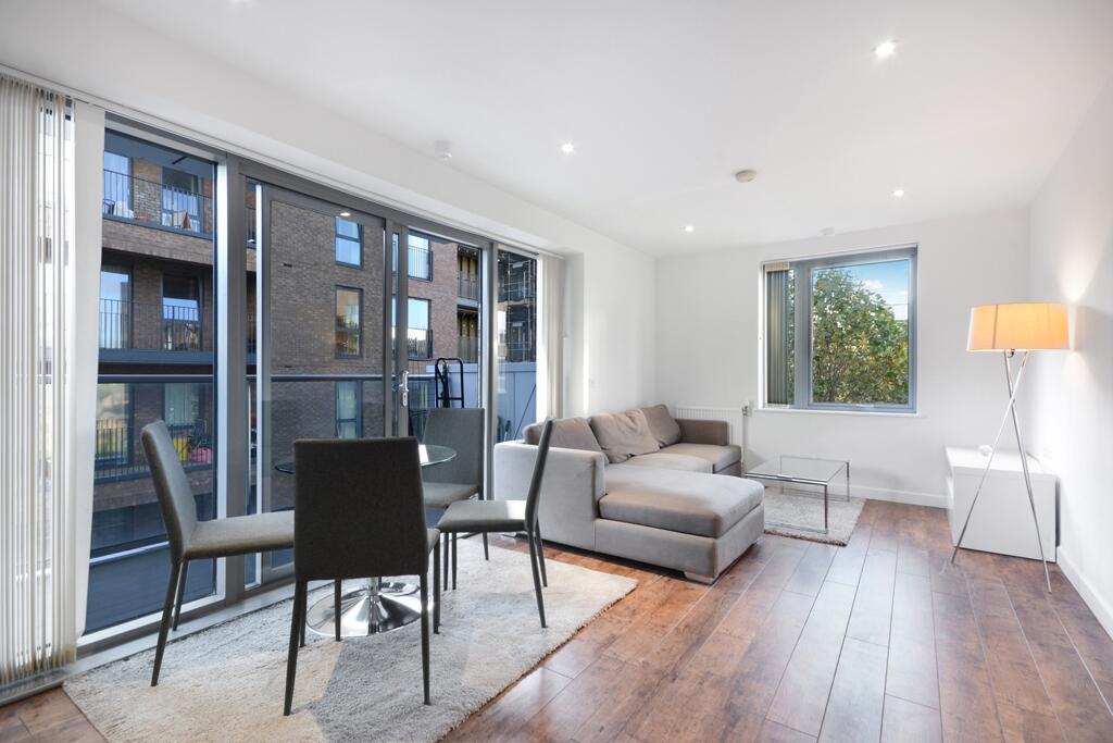 2 bed 1st Floor Flat for rent in Poplar. From JLL - Canary Wharf 2 bed 1st Floor Flat for rent in Poplar. From JLL - Canary Wharf
