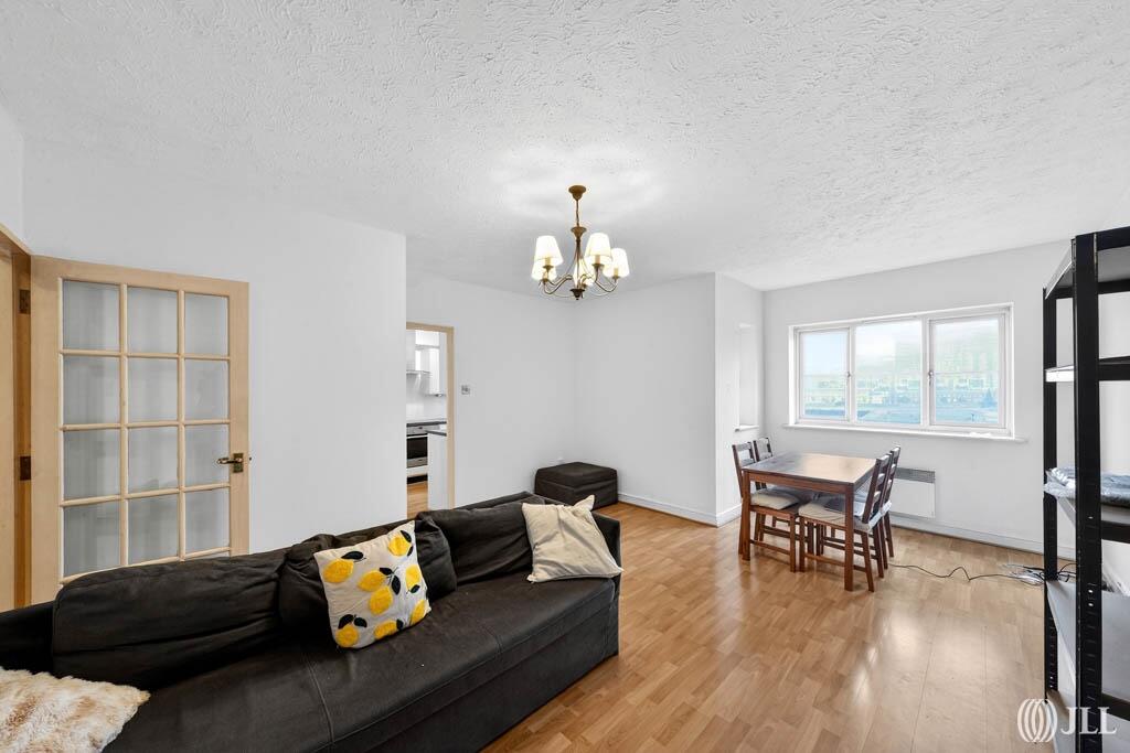 2 bed 1st Floor Flat for rent in Poplar. From JLL - Canary Wharf 2 bed 1st Floor Flat for rent in Poplar. From JLL - Canary Wharf