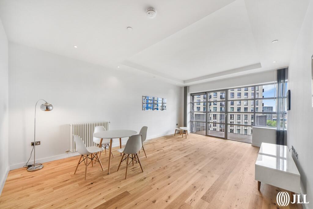 2 bed 1st Floor Flat for rent in Poplar. From JLL - Canary Wharf