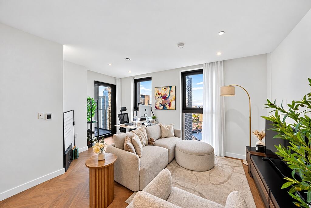 1 bed 1st Floor Flat for rent in Poplar. From JLL - Canary Wharf