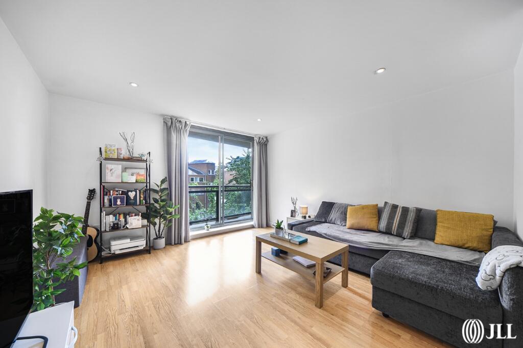 1 bed 1st Floor Flat for rent in Poplar. From JLL - Canary Wharf