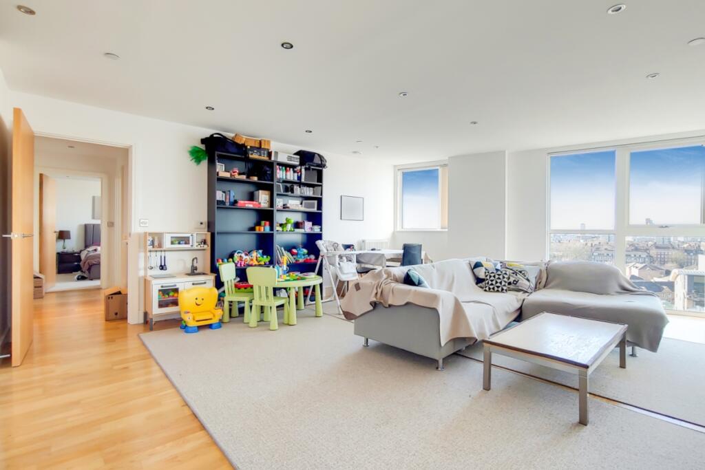 2 bed Apartment for rent in Greenwich. From JLL - Greenwich