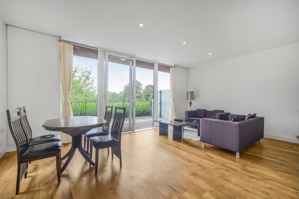 2 bed 1st Floor Flat for rent in London. From JLL - Greenwich
