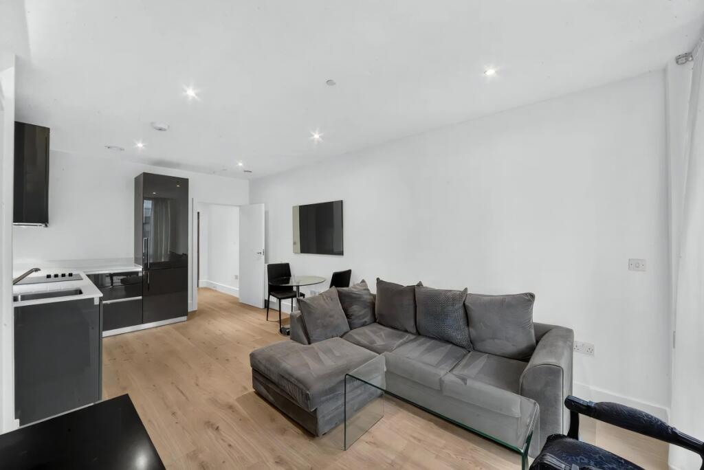 4 bed Apartment for rent in Woolwich. From JLL - Greenwich 4 bed Apartment for rent in Woolwich. From JLL - Greenwich