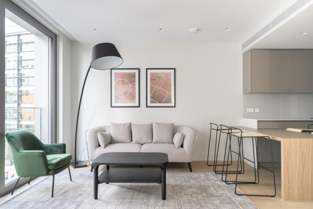 2 bed 1st Floor Flat for rent in Paddington. From JLL - Kew Bridge