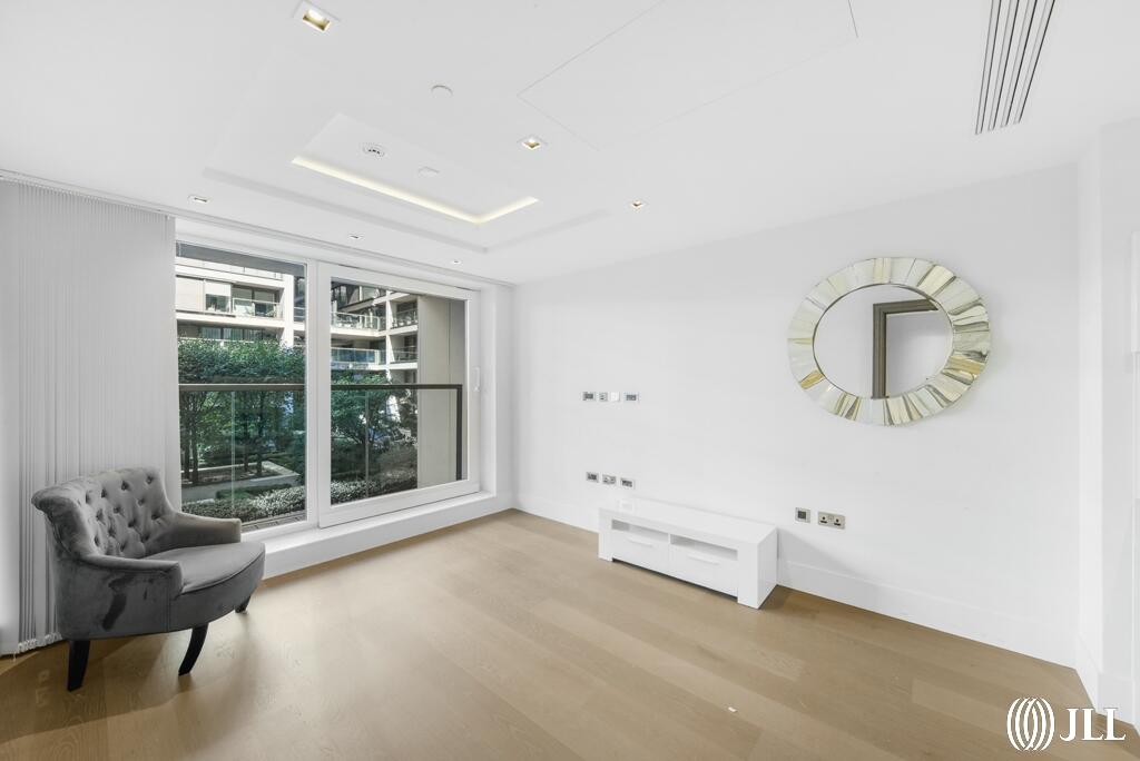 1 bed 1st Floor Flat for rent in Kensington. From JLL - Kew Bridge