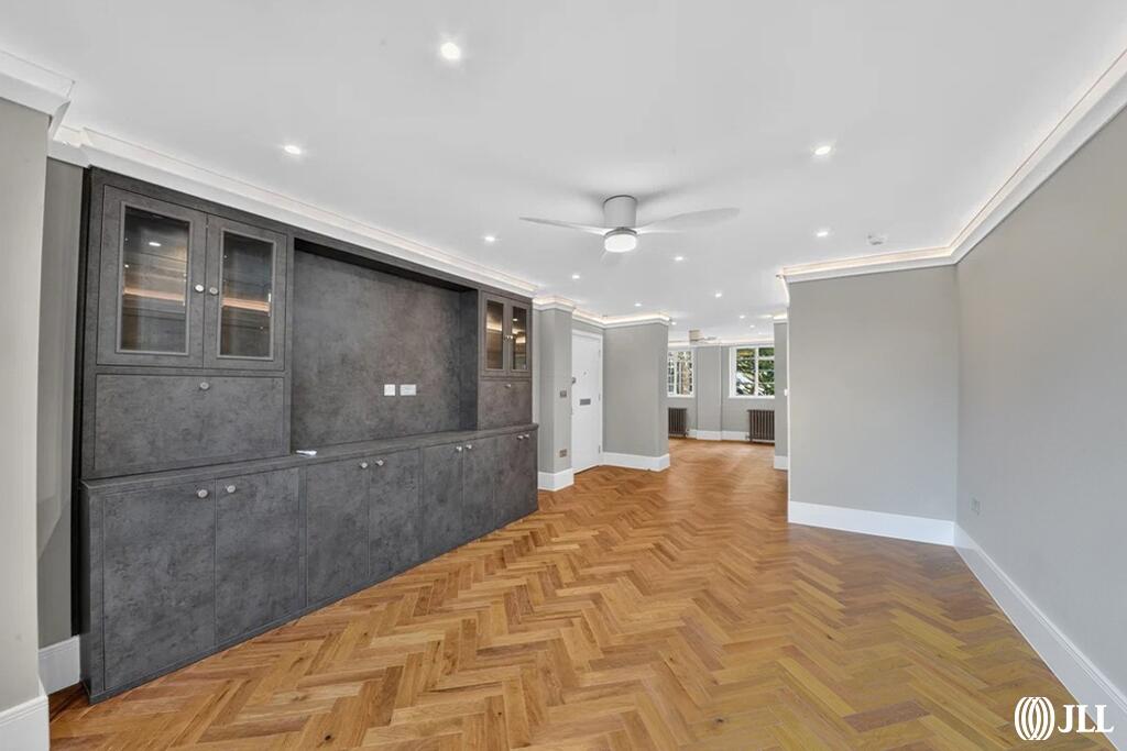 2 bed House (unspecified) for rent in Kensington. From JLL - Kew Bridge 2 bed House (unspecified) for rent in Kensington. From JLL - Kew Bridge