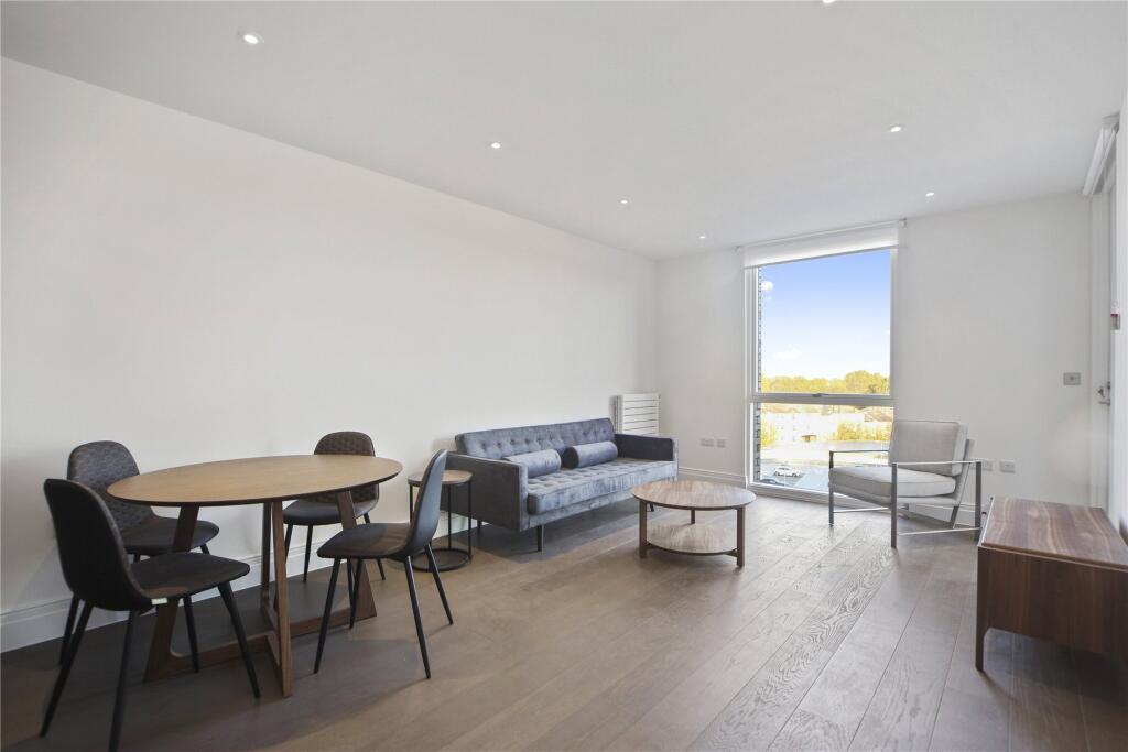 2 bed Apartment for rent in Kingston upon Thames. From JLL - Kew Bridge