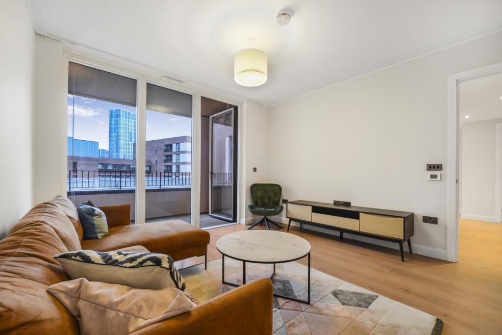 3 bed 1st Floor Flat for rent in Stratford. From JLL - Stratford 3 bed 1st Floor Flat for rent in Stratford. From JLL - Stratford