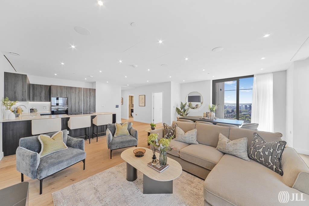 3 bed Penthouse for rent in West Ham. From JLL - Stratford 3 bed Penthouse for rent in West Ham. From JLL - Stratford