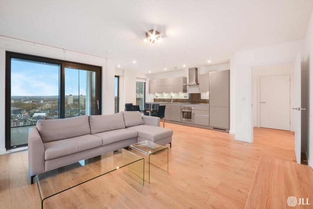 3 bed 1st Floor Flat for rent in Stratford. From JLL - Stratford 3 bed 1st Floor Flat for rent in Stratford. From JLL - Stratford