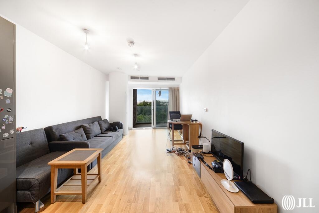 1 bed 1st Floor Flat for rent in Stratford. From JLL - Stratford