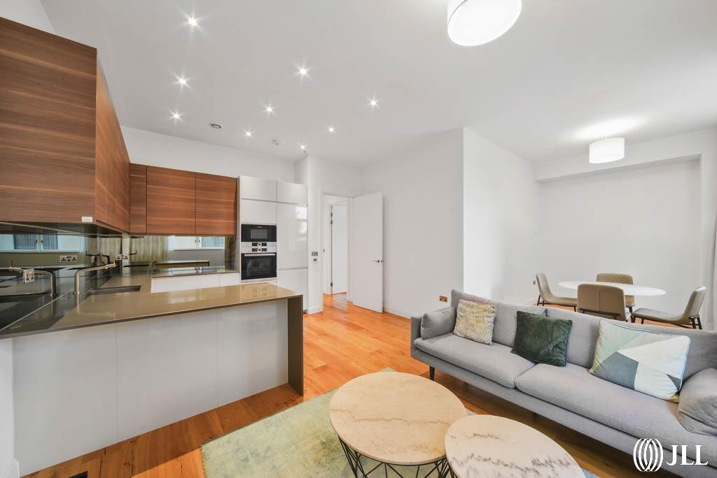 2 bed House (unspecified) for rent in Stratford. From JLL - Stratford
