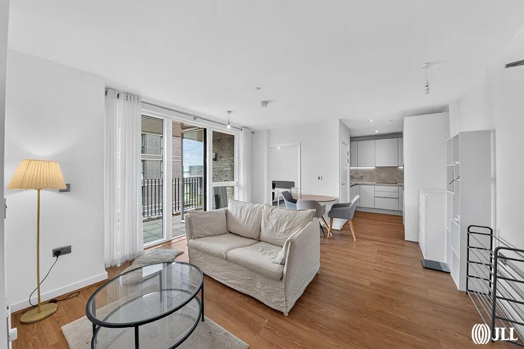 3 bed Apartment for rent in Stratford. From JLL - Stratford 3 bed Apartment for rent in Stratford. From JLL - Stratford