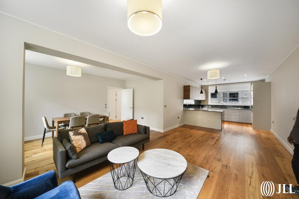 3 bed 1st Floor Flat for rent in Stratford. From JLL - Stratford 3 bed 1st Floor Flat for rent in Stratford. From JLL - Stratford