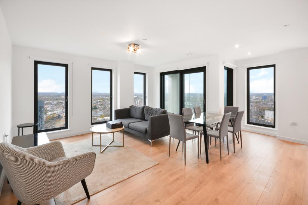 3 bed Apartment for rent in London. From JLL - Stratford