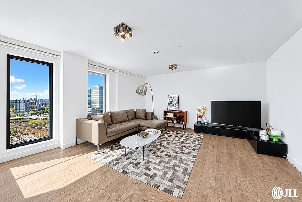 2 bed Apartment for rent in London. From JLL - Stratford