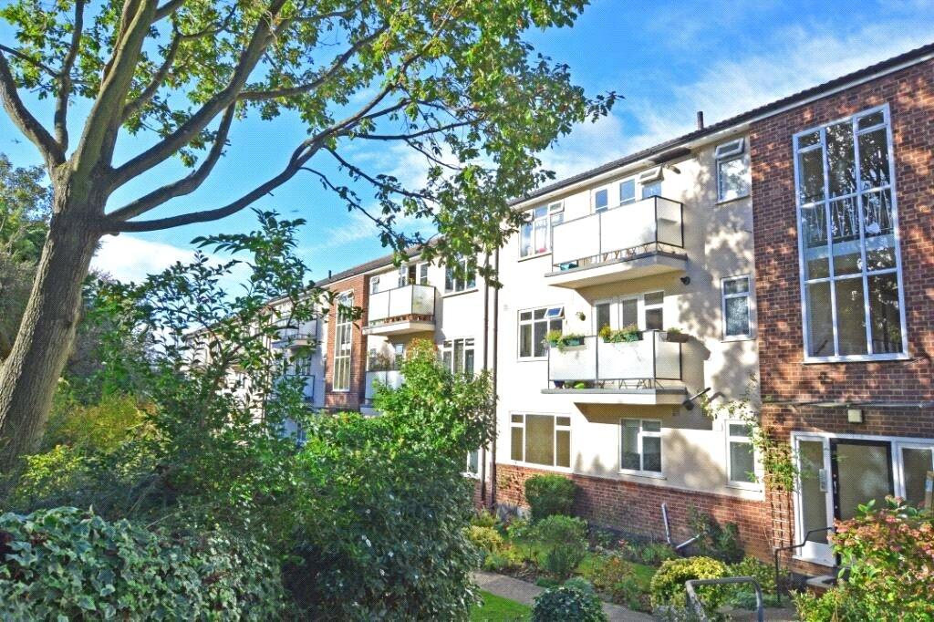 2 bed Apartment for rent in London. From Winkworth - Blackheath