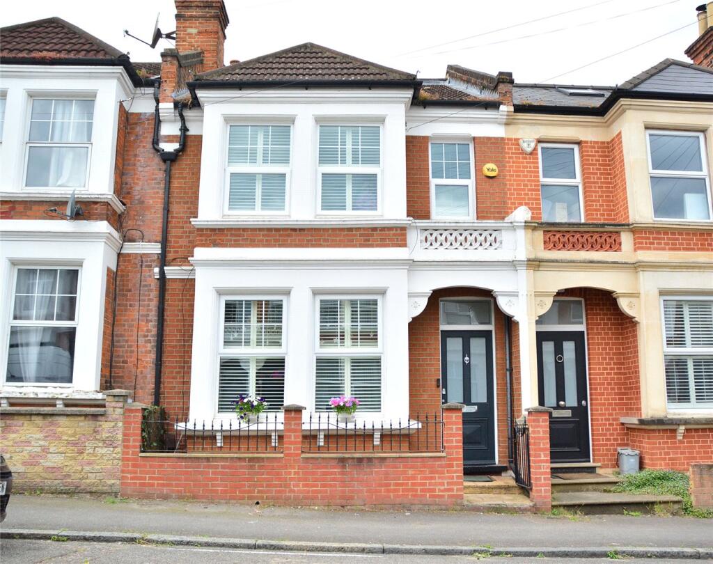 4 bed Mid Terraced House for rent in London. From Winkworth - Blackheath