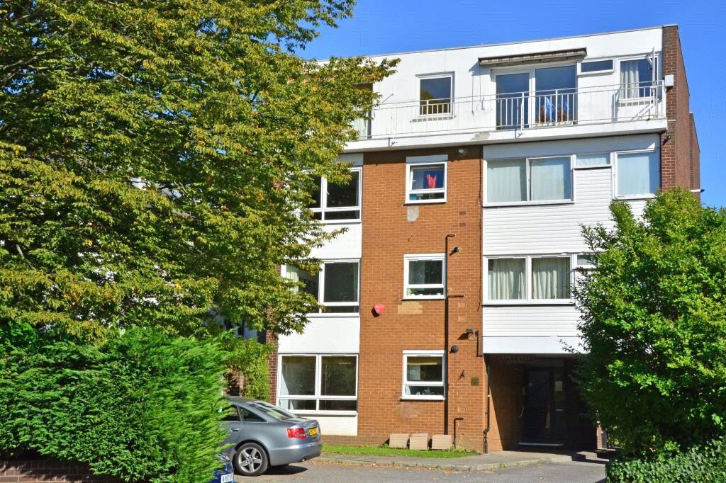 1 bed Apartment for rent in Lewisham. From Winkworth - Blackheath