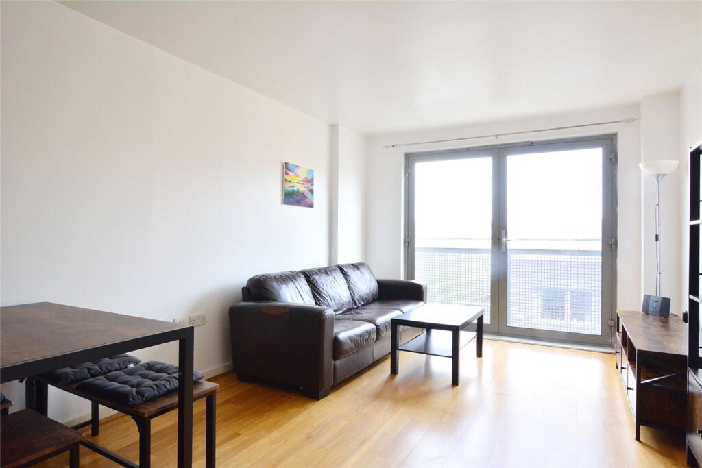2 bed Apartment for rent in Lewisham. From Winkworth - Blackheath