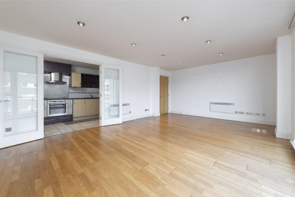 2 bed 1st Floor Flat for rent in London. From Portico - Wandsworth