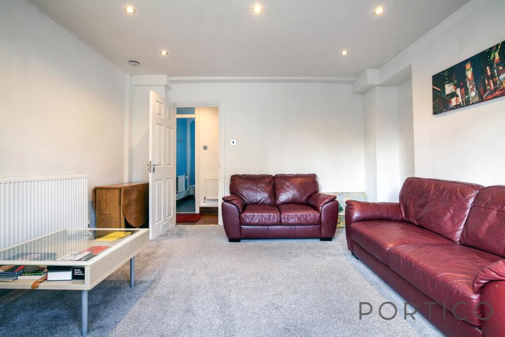 2 bed 1st Floor Flat for rent in Wandsworth. From Portico - Wandsworth 2 bed 1st Floor Flat for rent in Wandsworth. From Portico - Wandsworth
