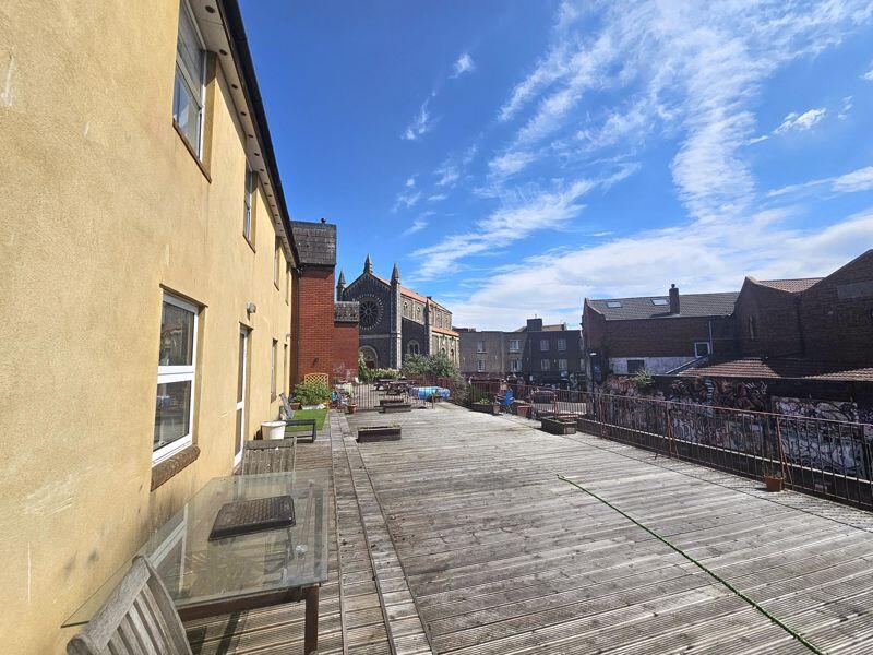 2 bed Apartment for rent in Bristol. From TLS Estate Agents - Bristol