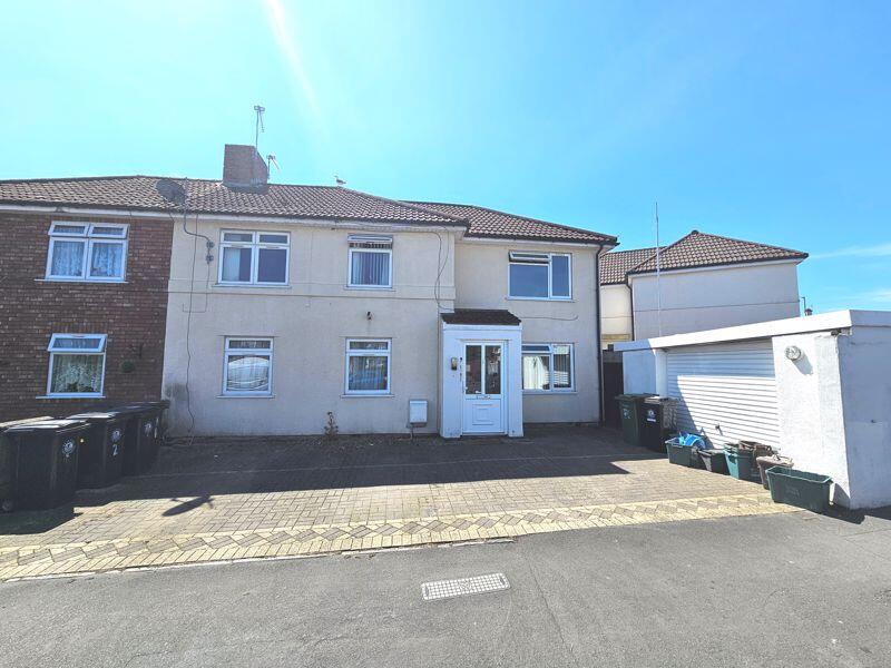 1 bed 1st Floor Flat for rent in Burchells Green. From TLS Estate Agents - Bristol