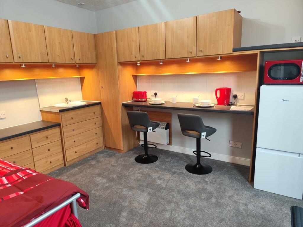 4 bed Studio for rent in Two Mile Hill. From TLS Estate Agents - Bristol
