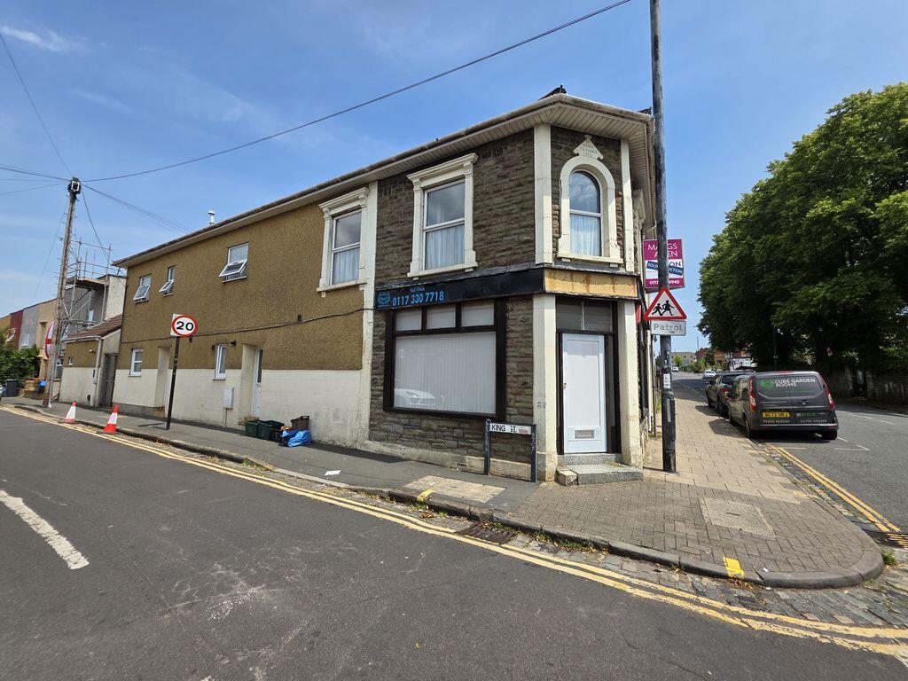 4 bed Studio for rent in Two Mile Hill. From TLS Estate Agents - Bristol