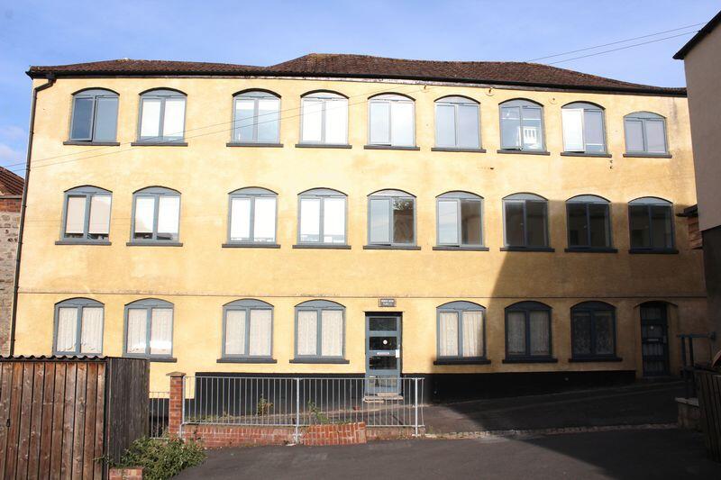 2 bed Apartment for rent in Whiteway. From TLS Estate Agents - Bristol