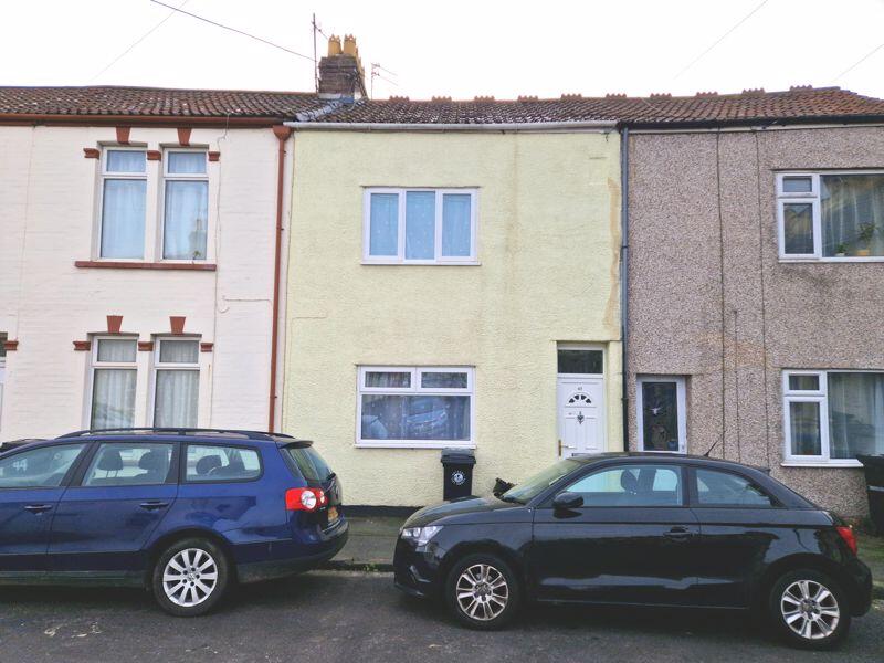 2 bed Mid Terraced House for rent in Crofts End. From TLS Estate Agents - Bristol