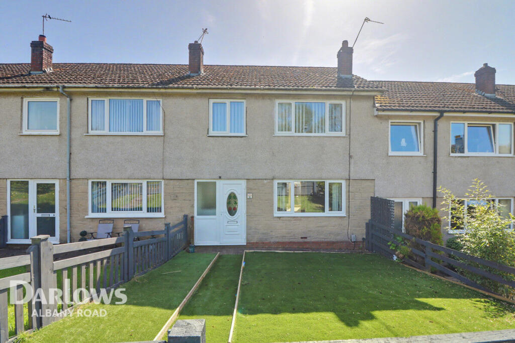 3 bed Mid Terraced House for rent in Castleton. From Darlows - Albany Road