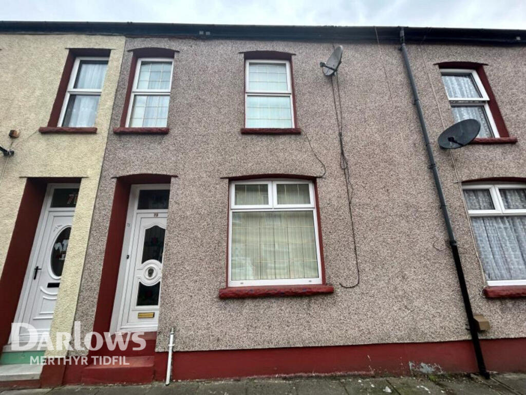 3 bed Mid Terraced House for rent in Ebbw Vale. From Darlows - Merthyr Tydfil 3 bed Mid Terraced House for rent in Ebbw Vale. From Darlows - Merthyr Tydfil