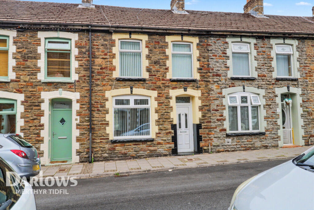 3 bed Mid Terraced House for rent in Maerdy. From Darlows - Merthyr Tydfil 3 bed Mid Terraced House for rent in Maerdy. From Darlows - Merthyr Tydfil