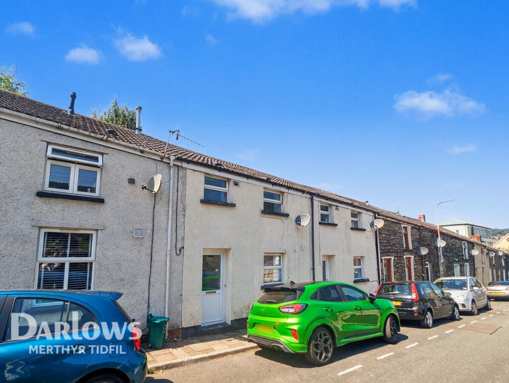 2 bed Mid Terraced House for rent in Aberpennar. From Darlows - Merthyr Tydfil