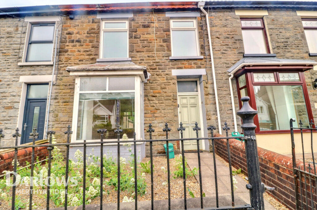3 bed Mid Terraced House for rent in Treorci. From Darlows - Merthyr Tydfil