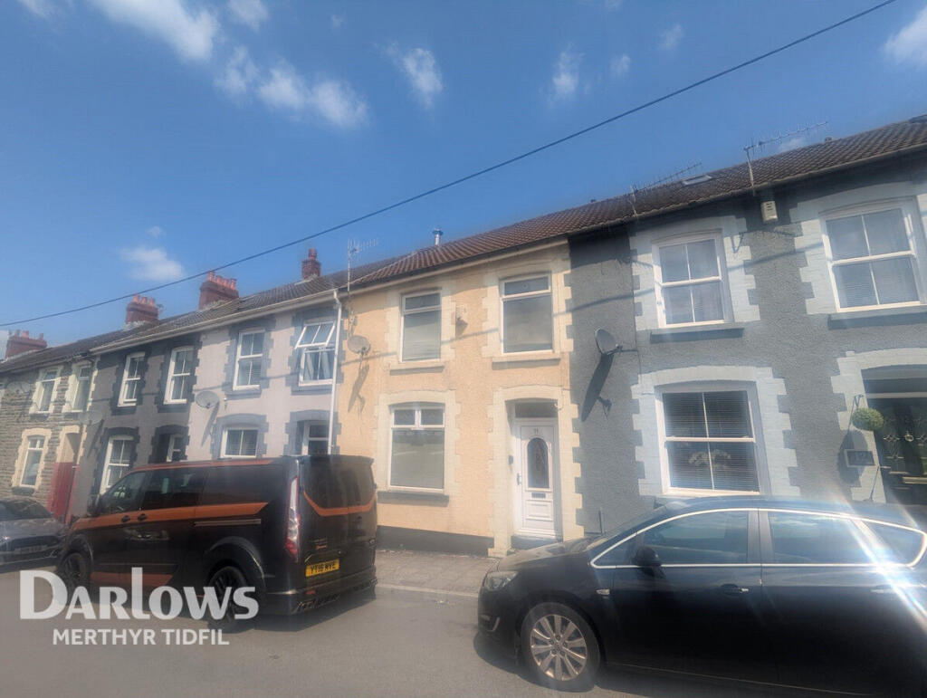 3 bed Mid Terraced House for rent in Treherbert. From Darlows - Merthyr Tydfil 3 bed Mid Terraced House for rent in Treherbert. From Darlows - Merthyr Tydfil