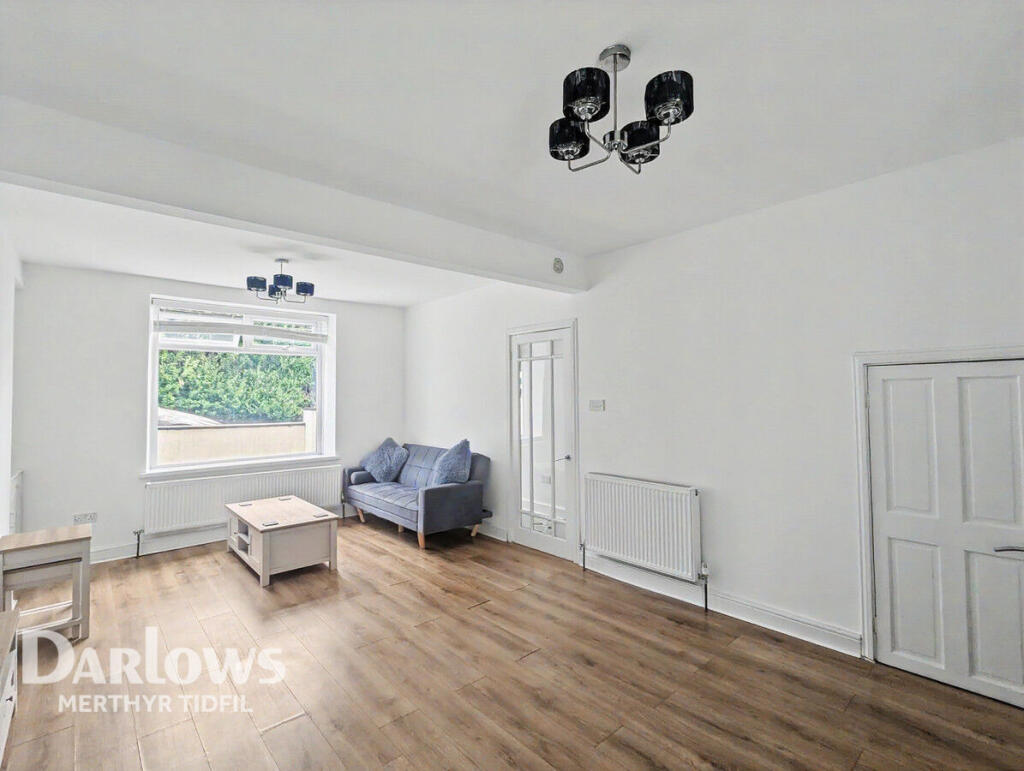 3 bed Mid Terraced House for rent in Tonypandy. From Darlows - Merthyr Tydfil 3 bed Mid Terraced House for rent in Tonypandy. From Darlows - Merthyr Tydfil