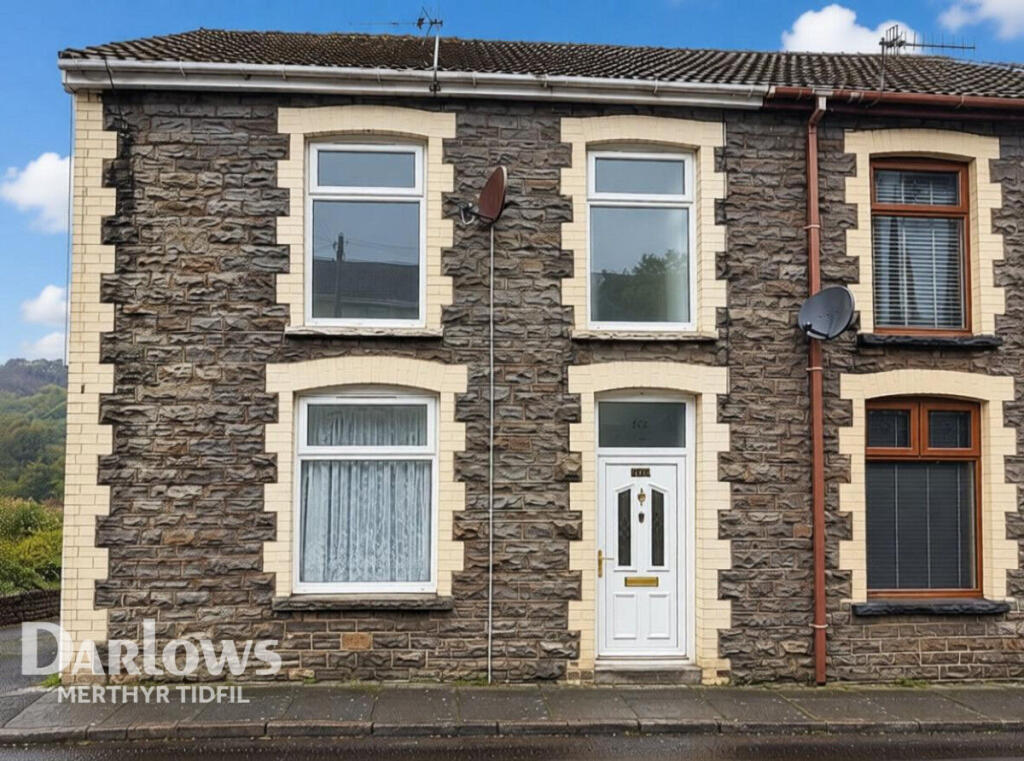 3 bed End of Terrace for rent in Tonypandy. From Darlows - Merthyr Tydfil